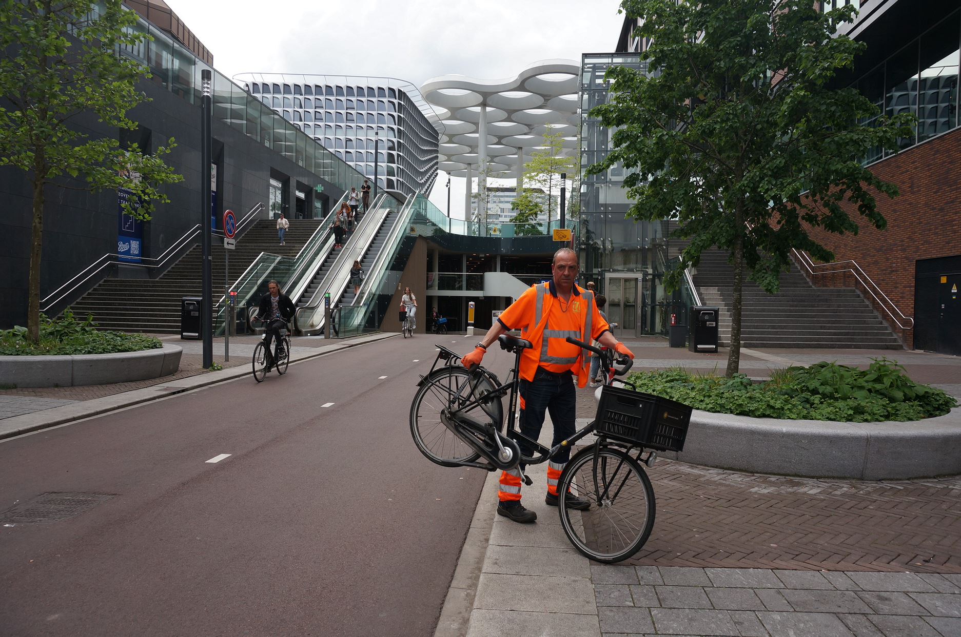 Garons nous deux minutes : le stationnement vélo - Amsterdam Air
